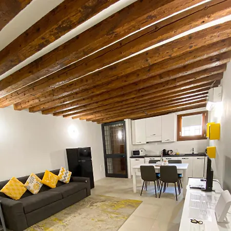 Isa Lovely Home In Veneza Exterior foto